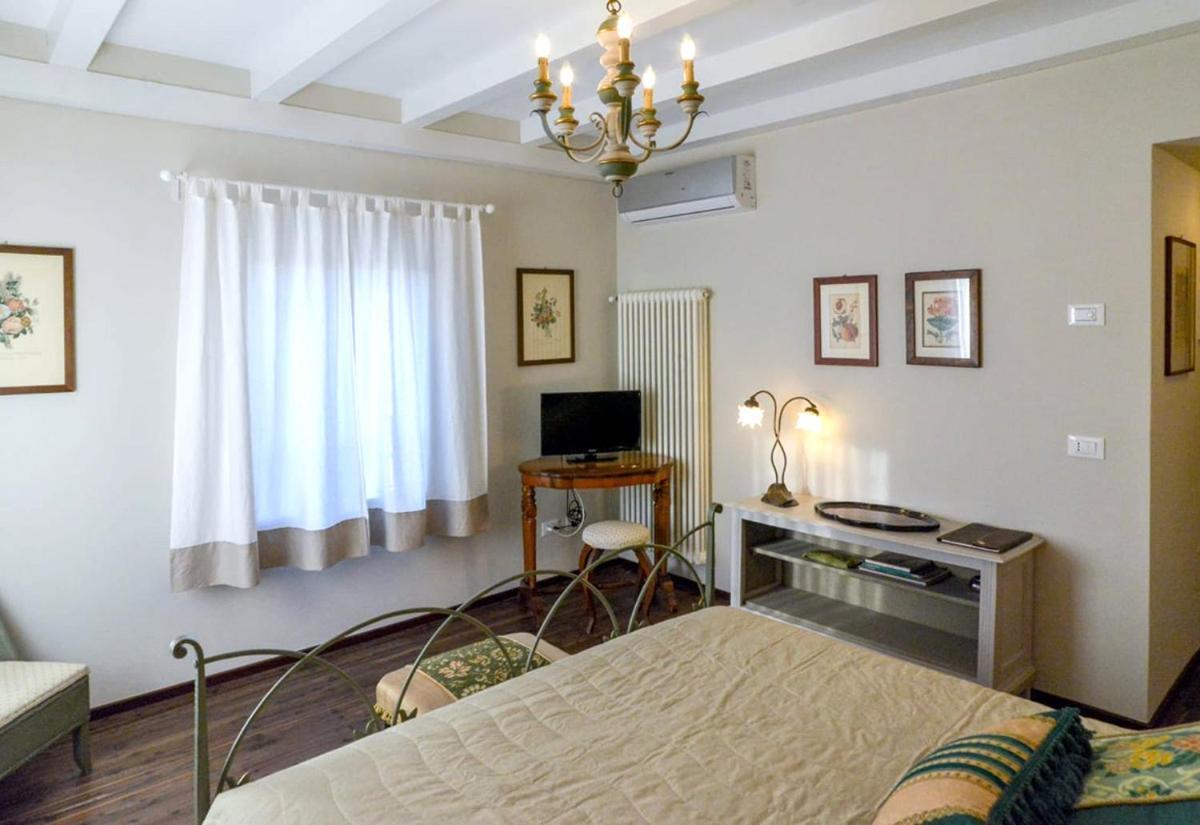 I Torretti Locazione Turistica, Ristorante, Lounge Bar Hotel Asolo Buitenkant foto